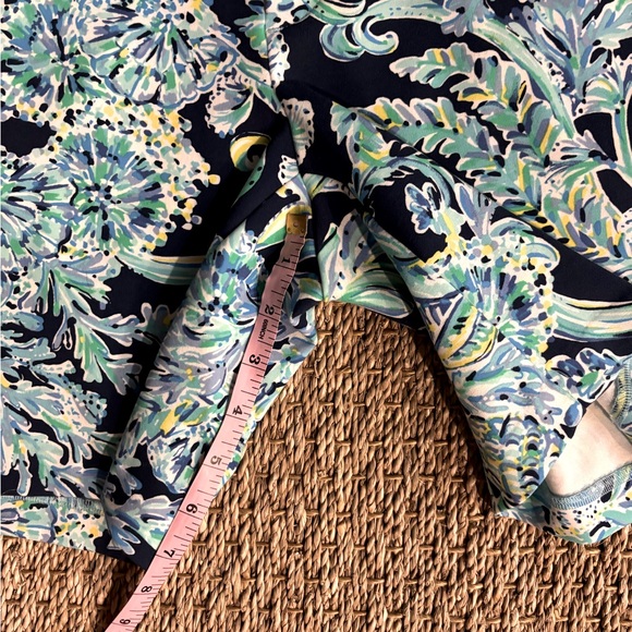 LILLY PULITZER | LP Shorts Size 0 - Picture 5 of 13